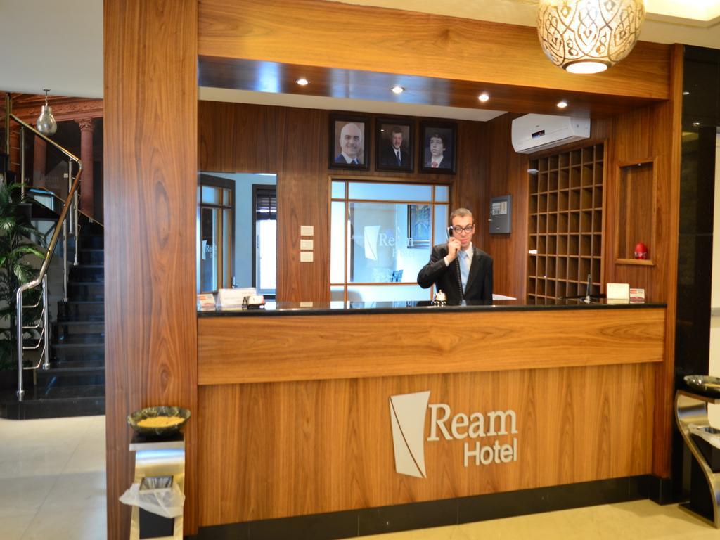 Ream Hotel Amman Exterior photo