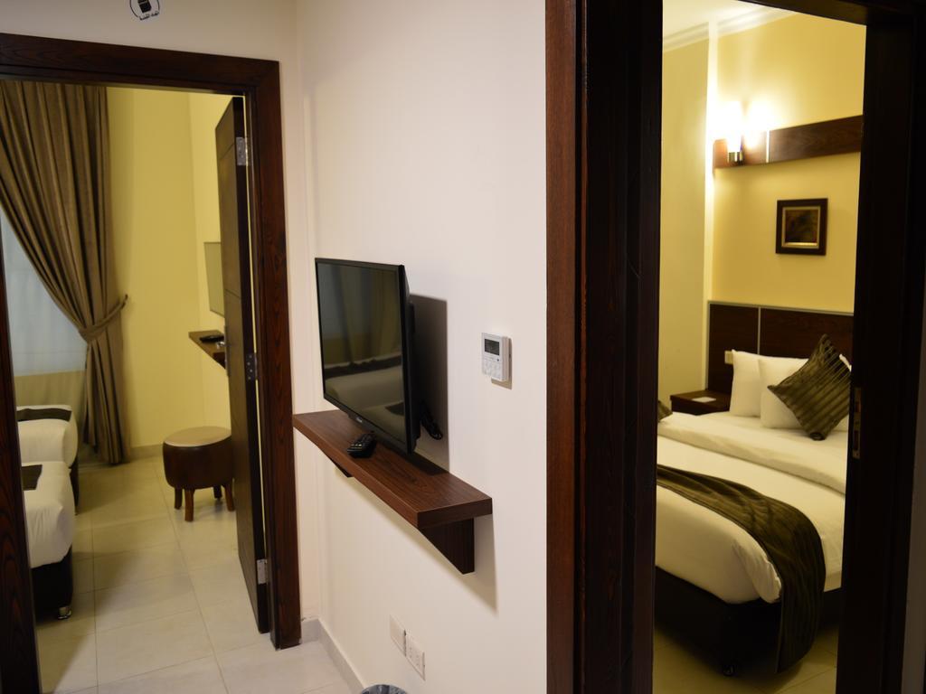 Ream Hotel Amman Room photo