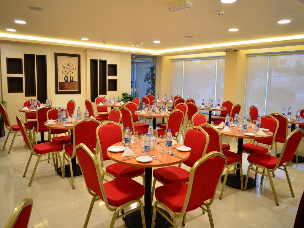 Ream Hotel Amman Exterior photo